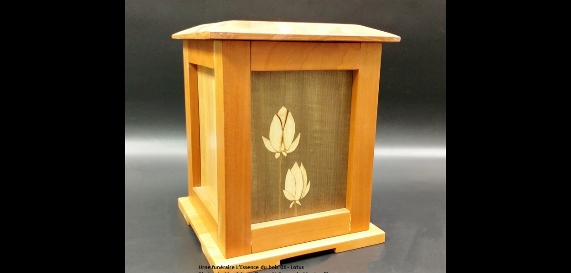Urne pagode en cerisier - marqueterie Lotus (24 cm x 19 cm) - Modèle EB 01